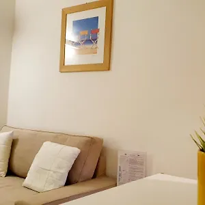 Almare - White House Apartment
